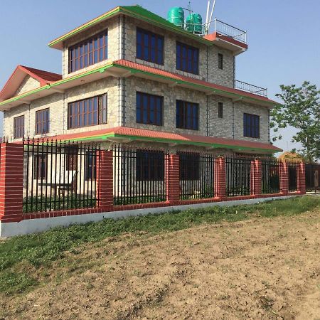 Chitwan Homestay Bharatpur  Экстерьер фото