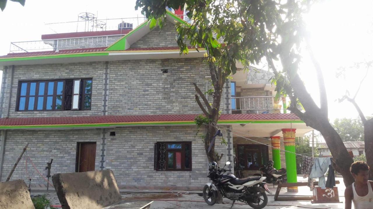 Chitwan Homestay Bharatpur  Экстерьер фото